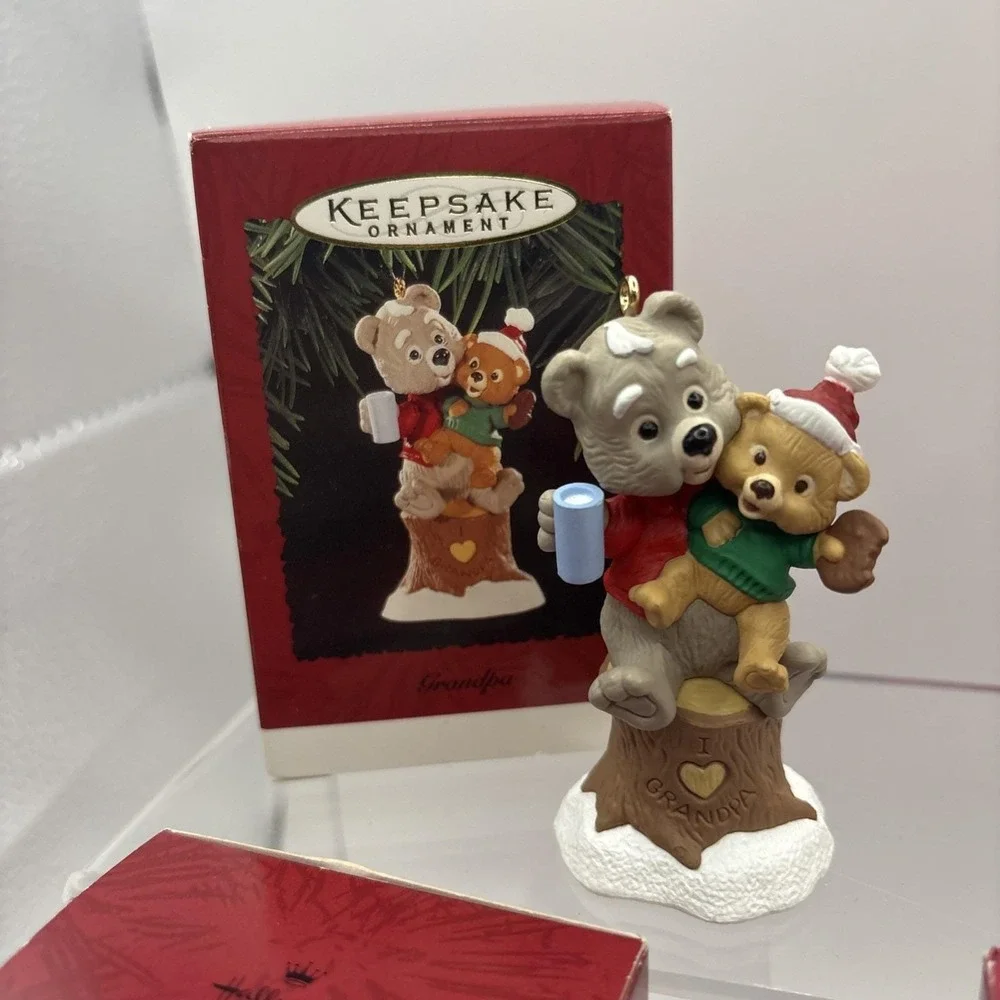 Vtg~Lot of 8~Hallmark Ornaments~Assorted Mix of Animal Ornaments